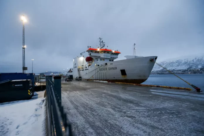 nave russa-sequestro-2026-09